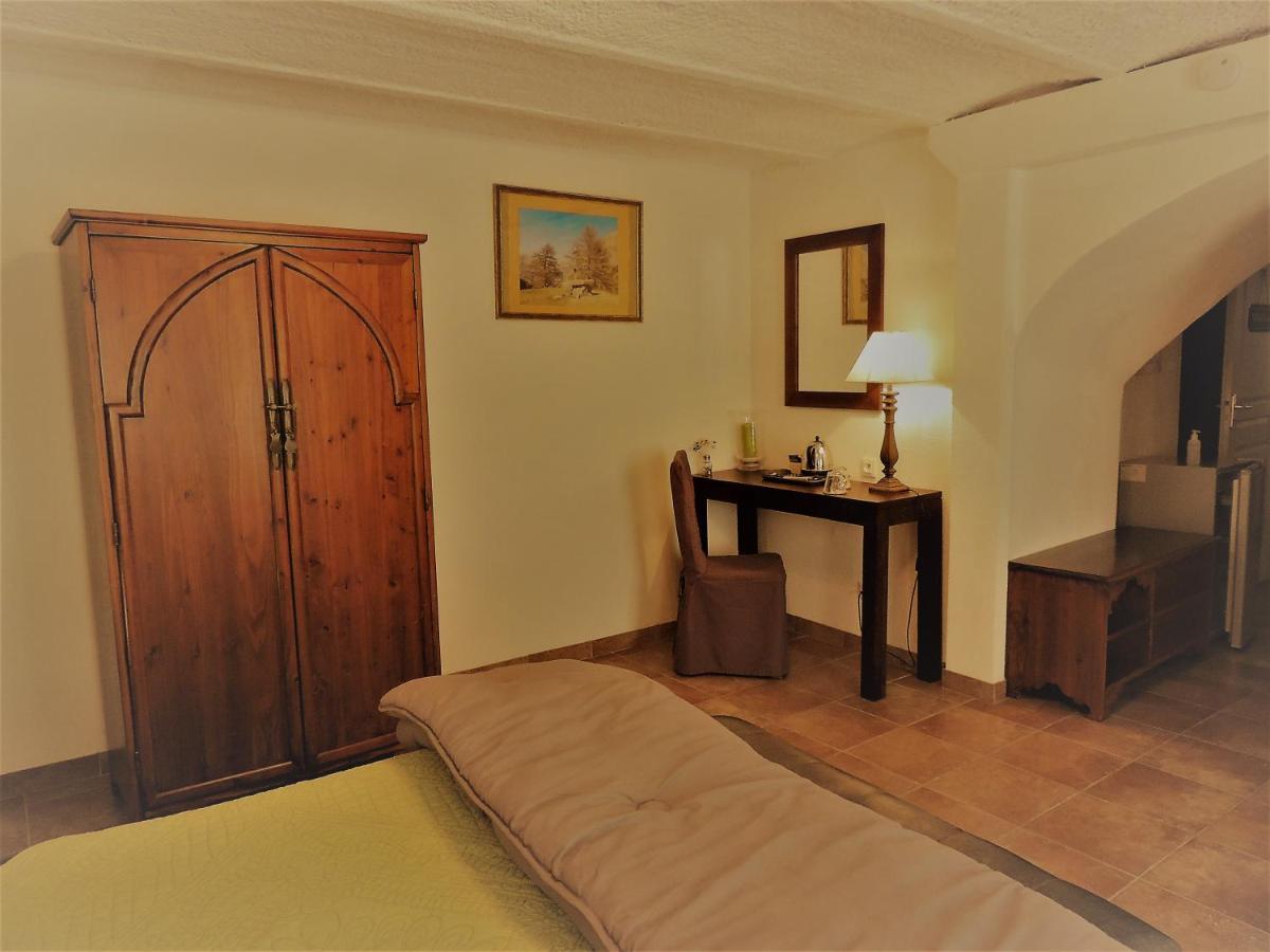 Venterol  Chambres D'Hotes La Dorgisane מראה חיצוני תמונה