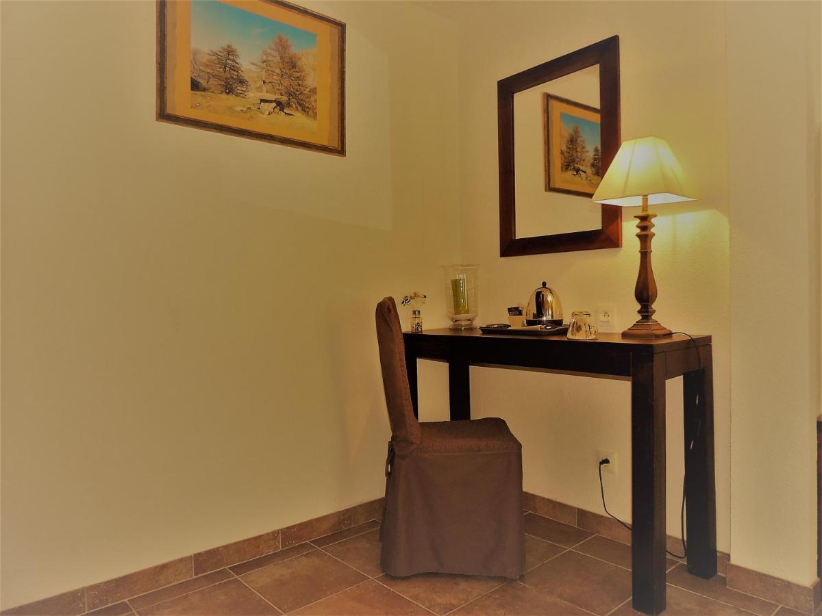 Venterol  Chambres D'Hotes La Dorgisane מראה חיצוני תמונה