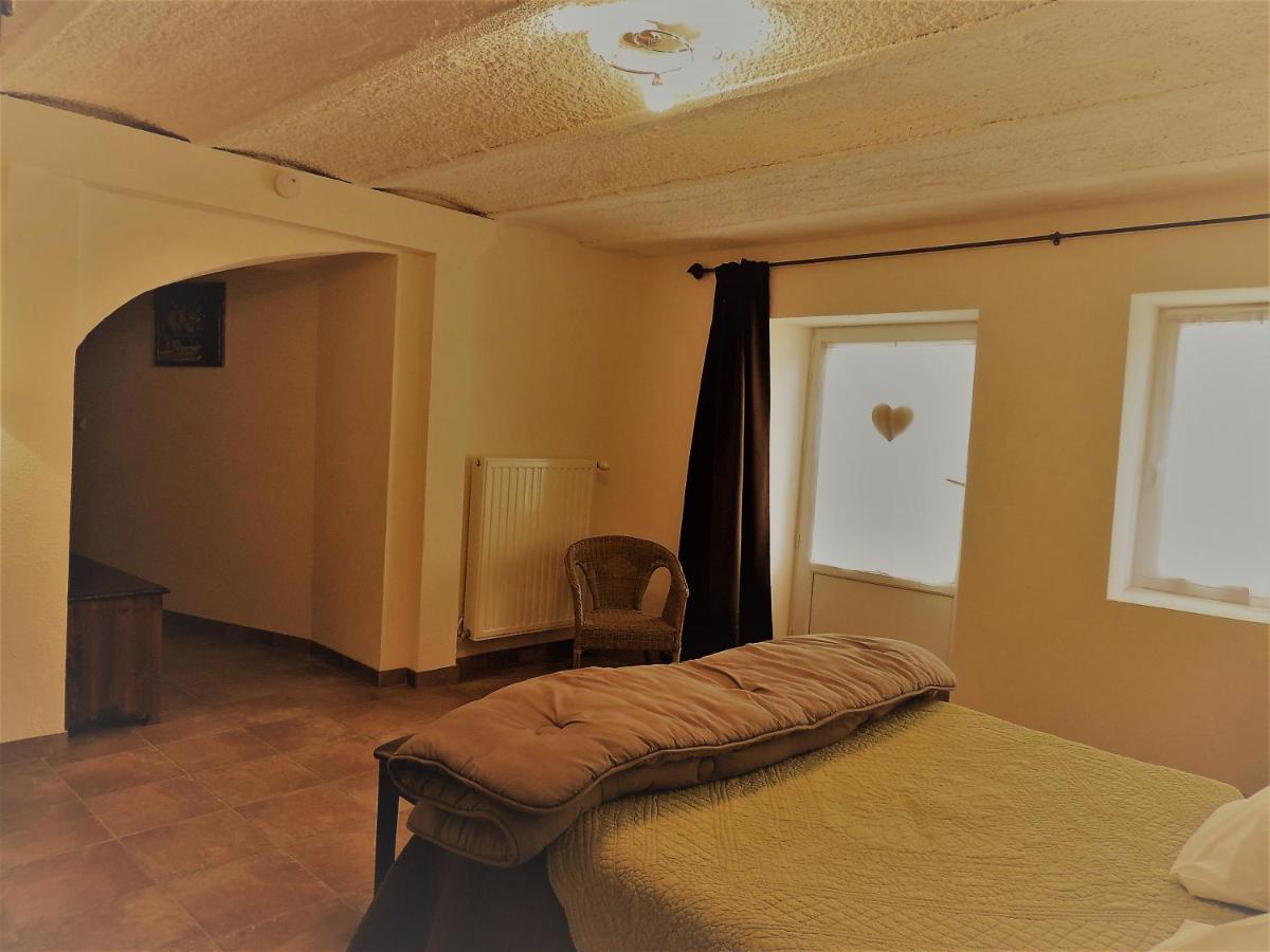 Venterol  Chambres D'Hotes La Dorgisane מראה חיצוני תמונה